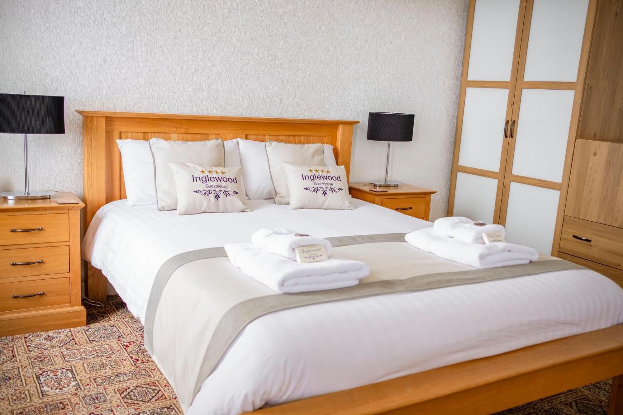Inglewood - Opul Express Hotell Douglas Rum bild