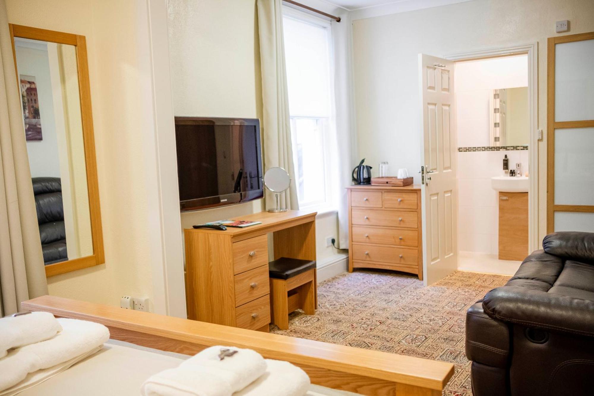 Inglewood - Opul Express Hotell Douglas Rum bild